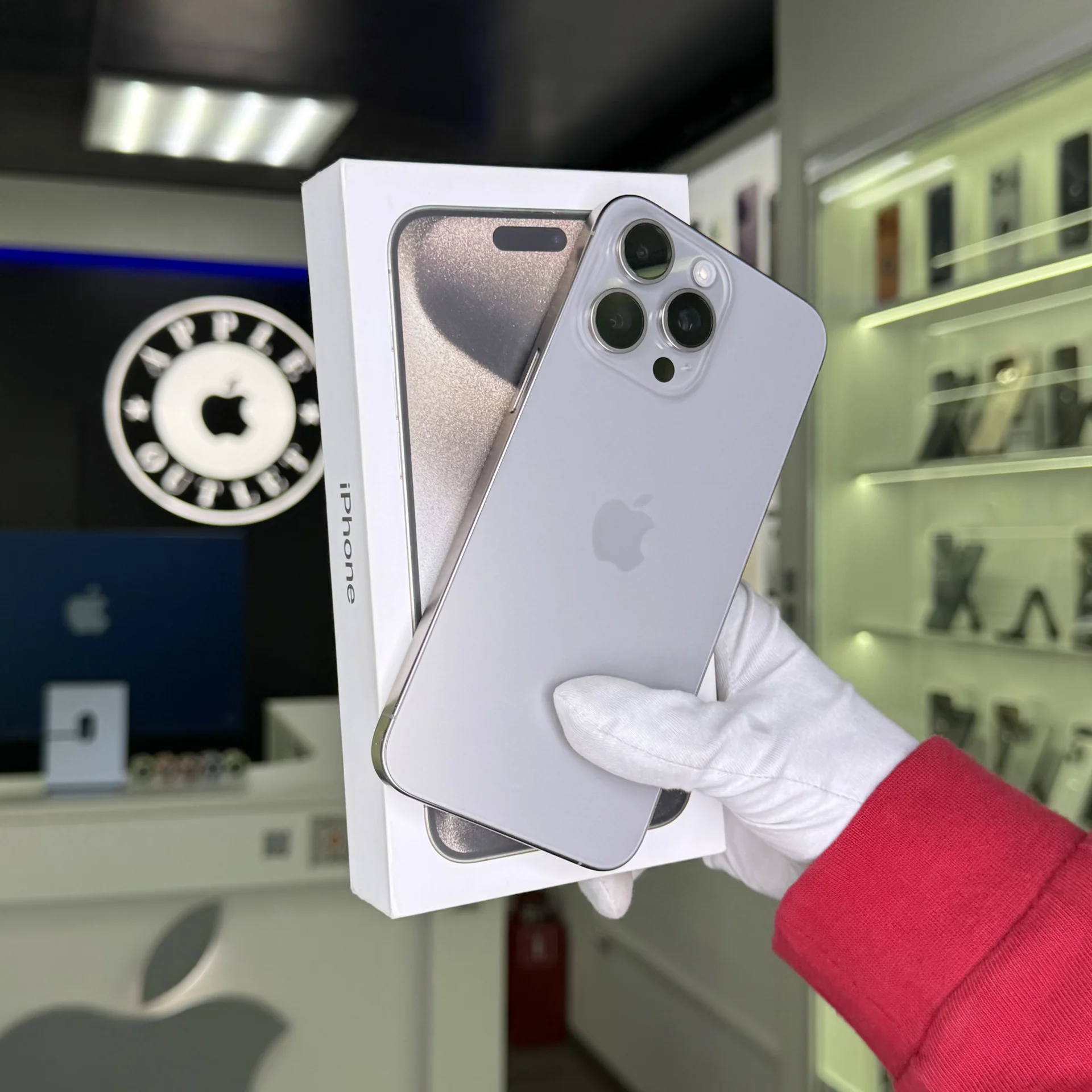 iPhone 15 Pro Max - изображение 1