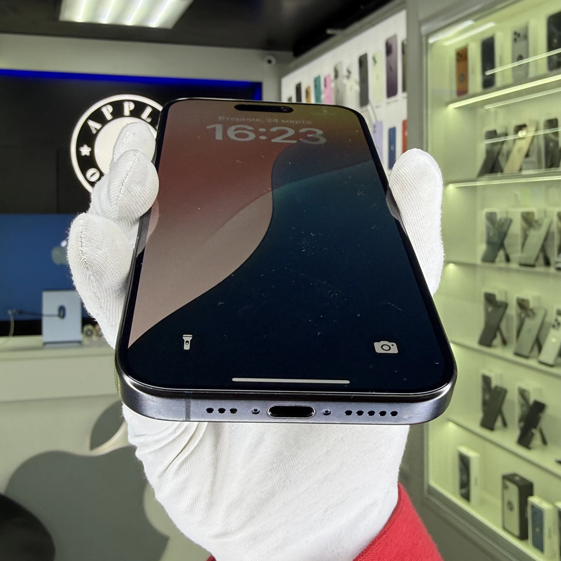 iPhone 15 Pro - миниатюра 5