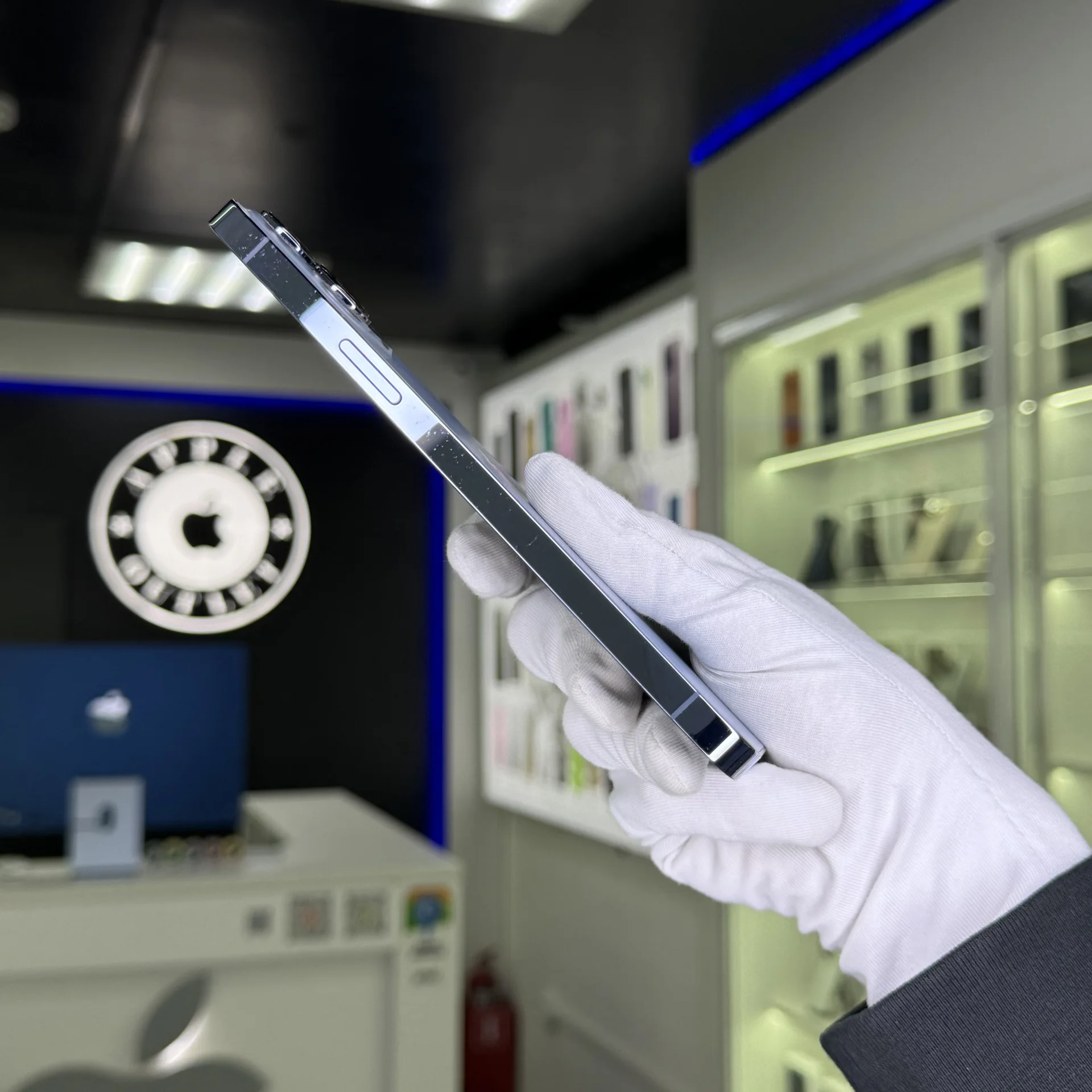 iPhone 13 Pro Max - миниатюра 3