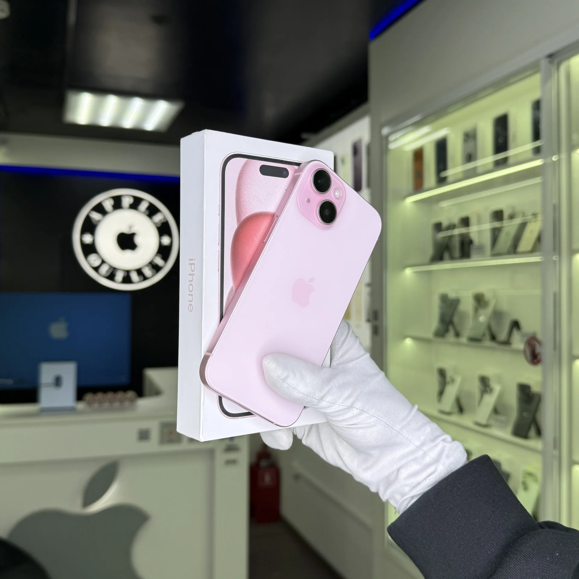 iPhone 15 - изображение 1