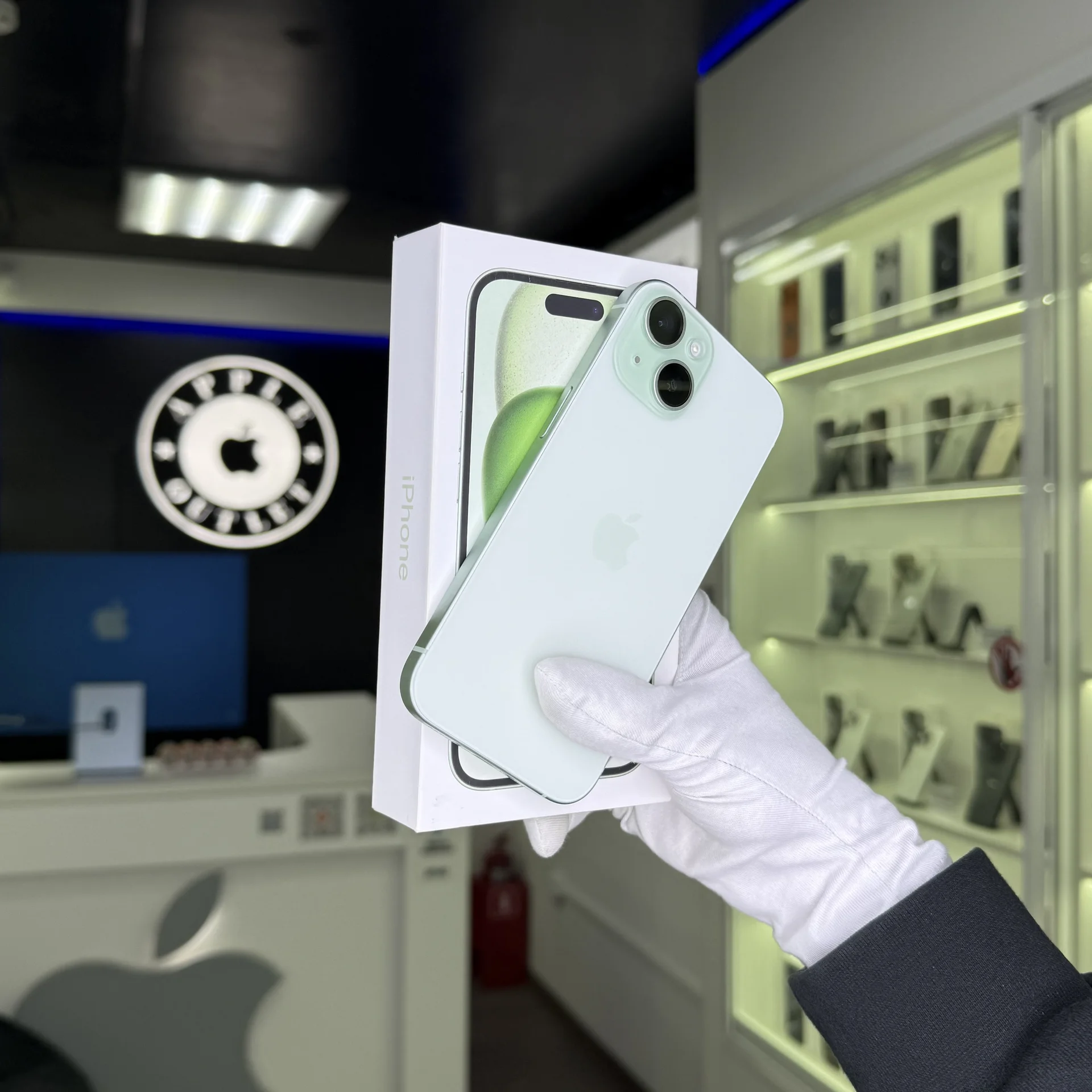 iPhone 15 - изображение 1
