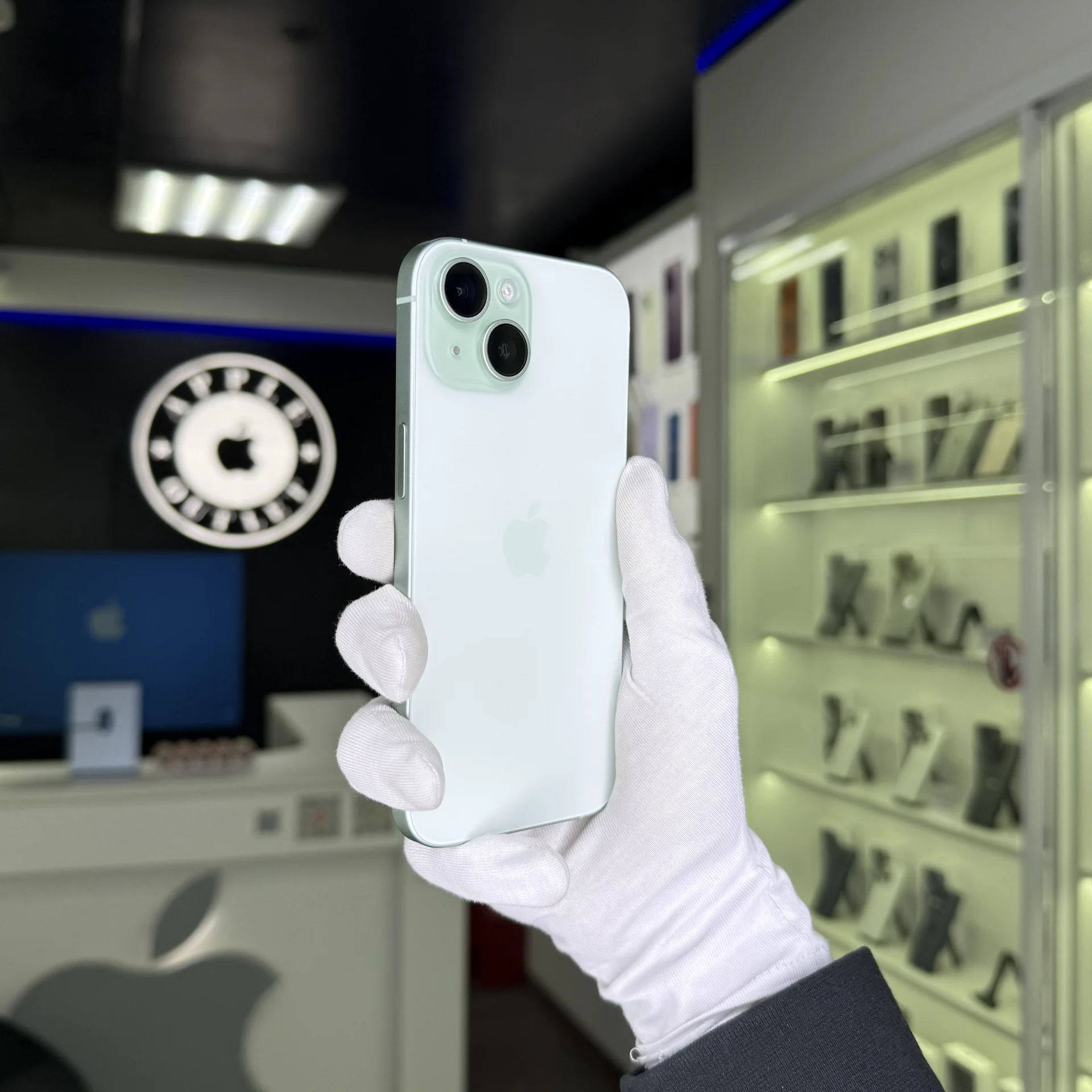 iPhone 15 - миниатюра 2