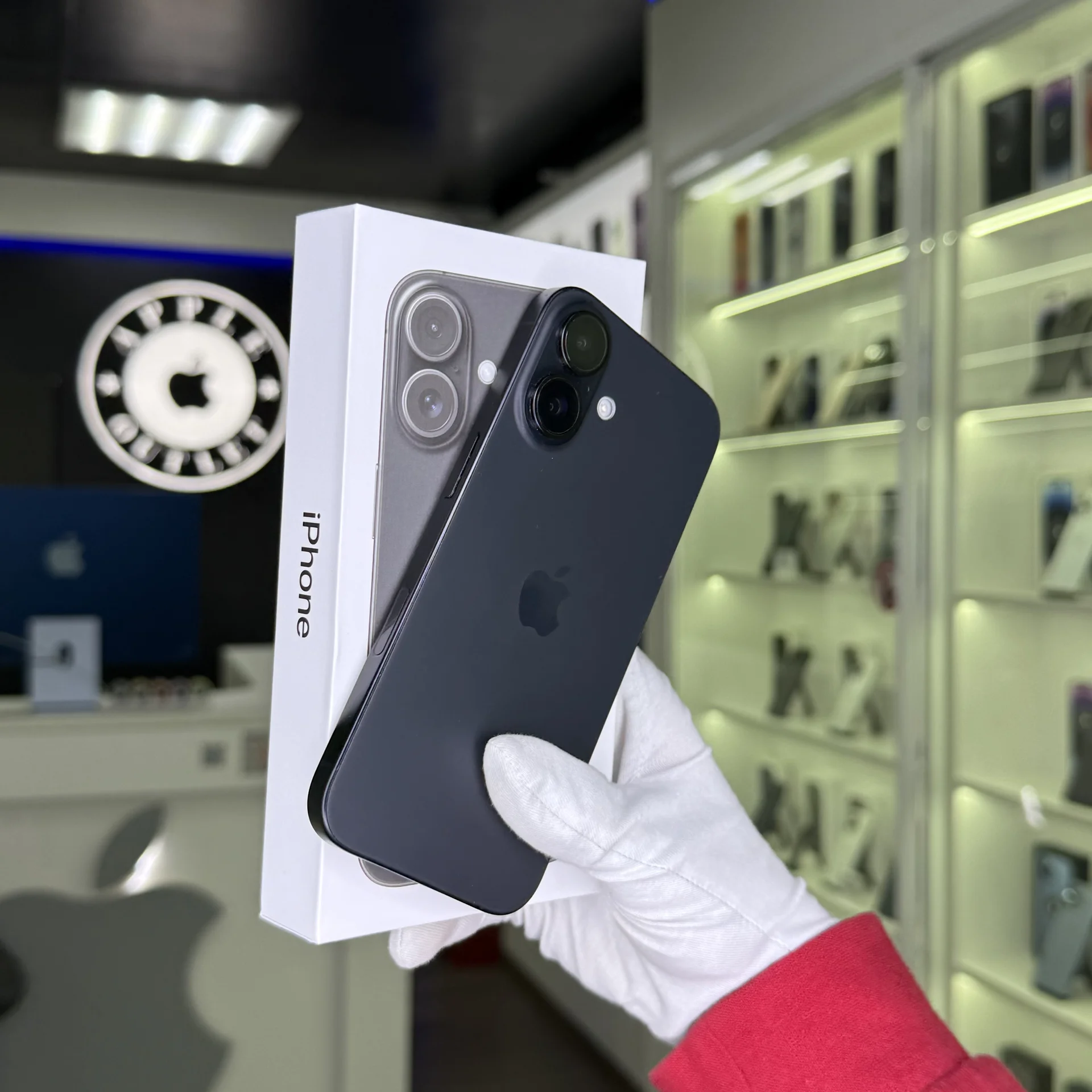 iPhone 16 - изображение 1