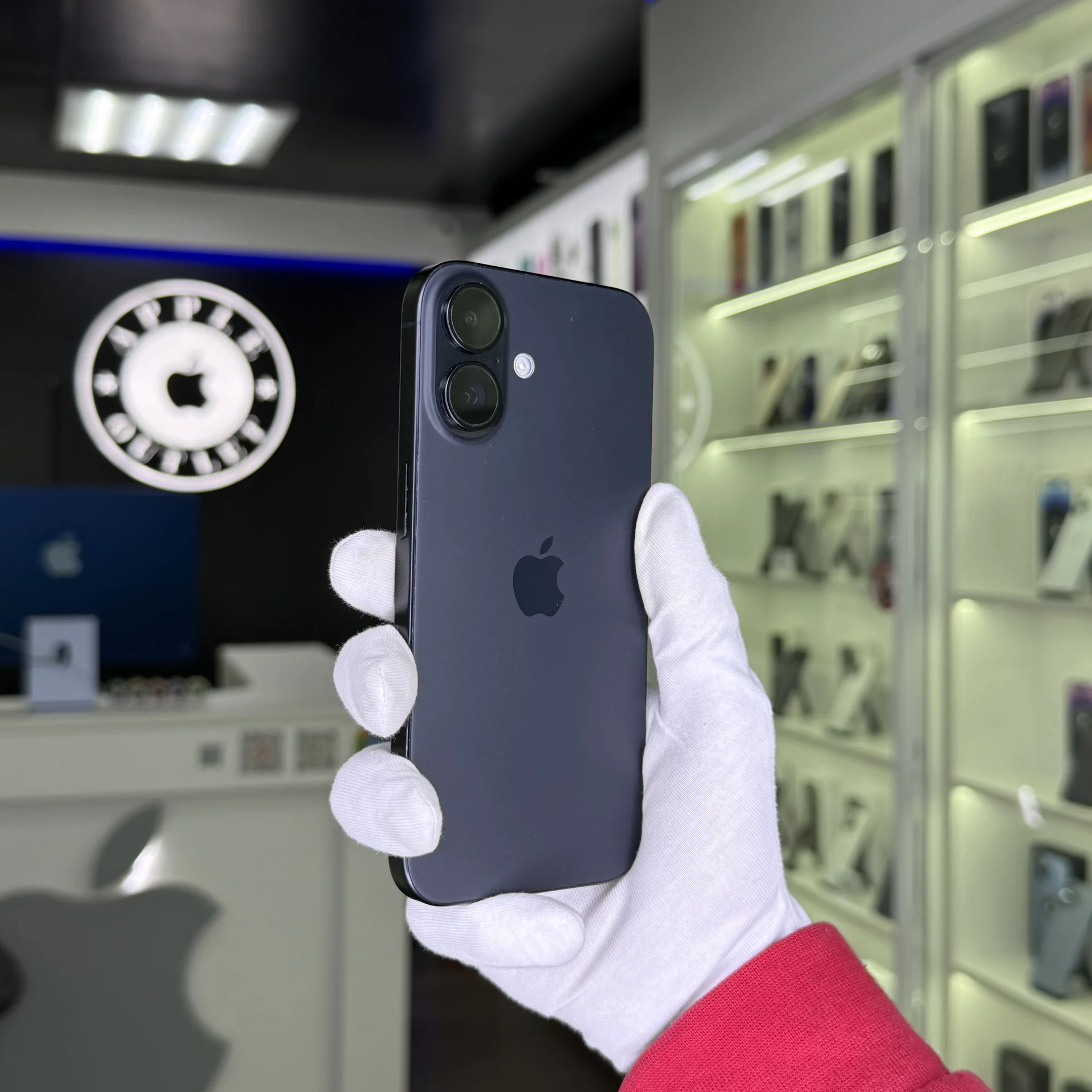 iPhone 16 - миниатюра 2