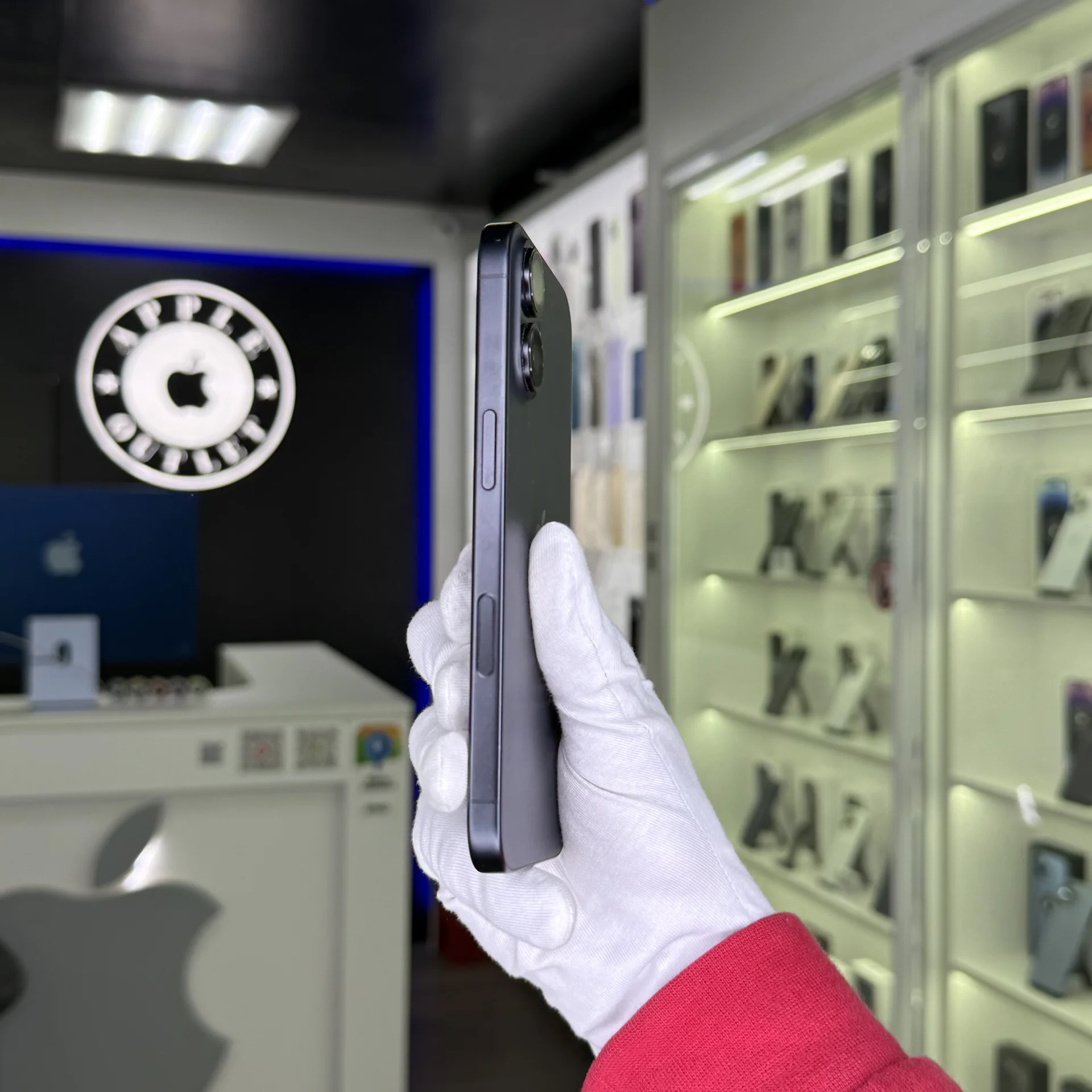iPhone 16 - миниатюра 3