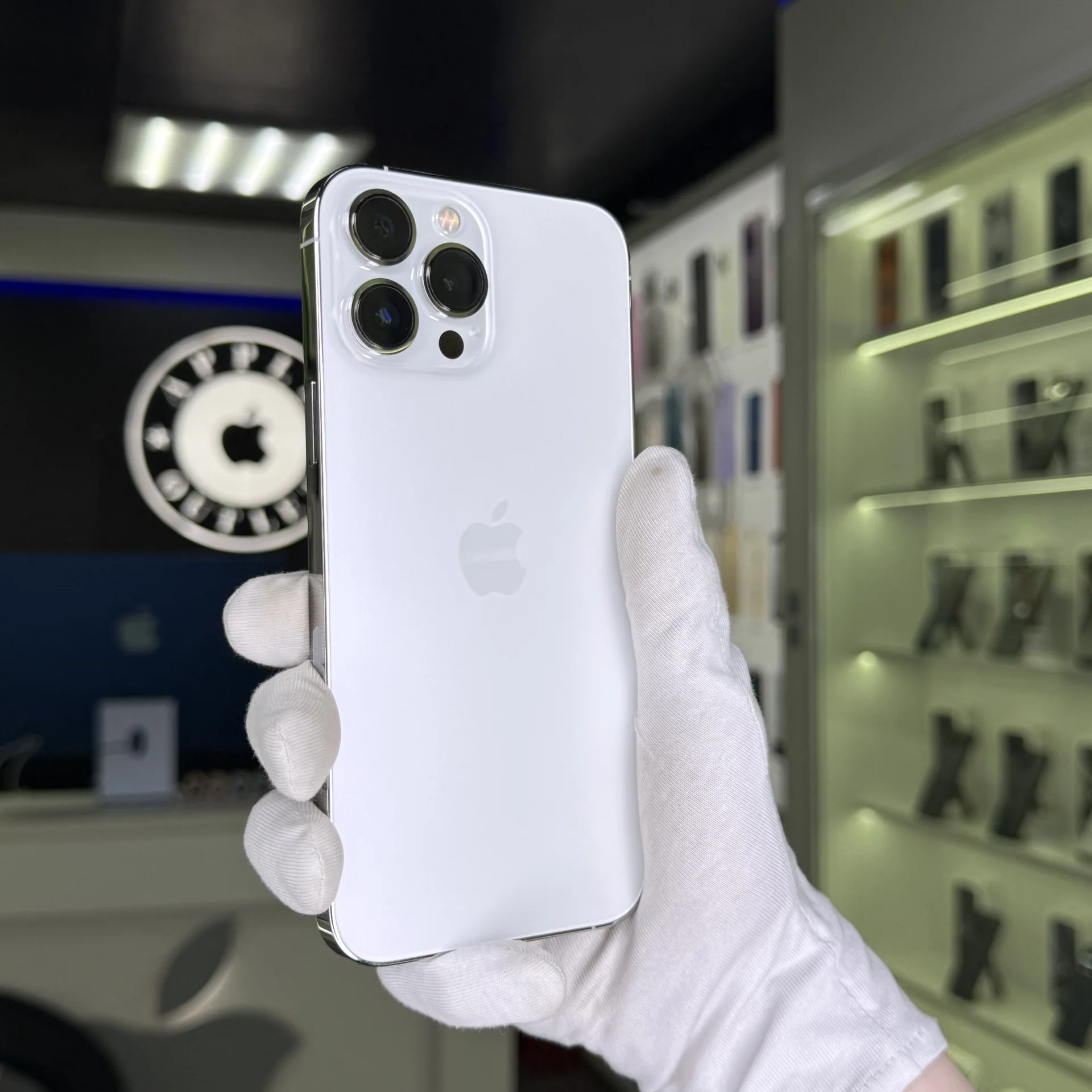 iPhone 13 Pro Max - миниатюра 2