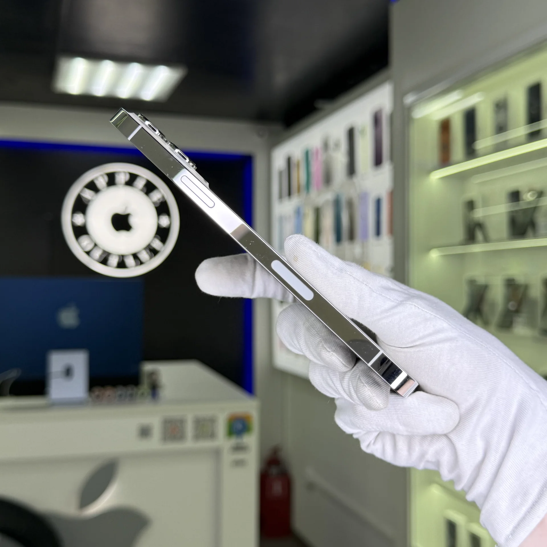 iPhone 13 Pro Max - миниатюра 4