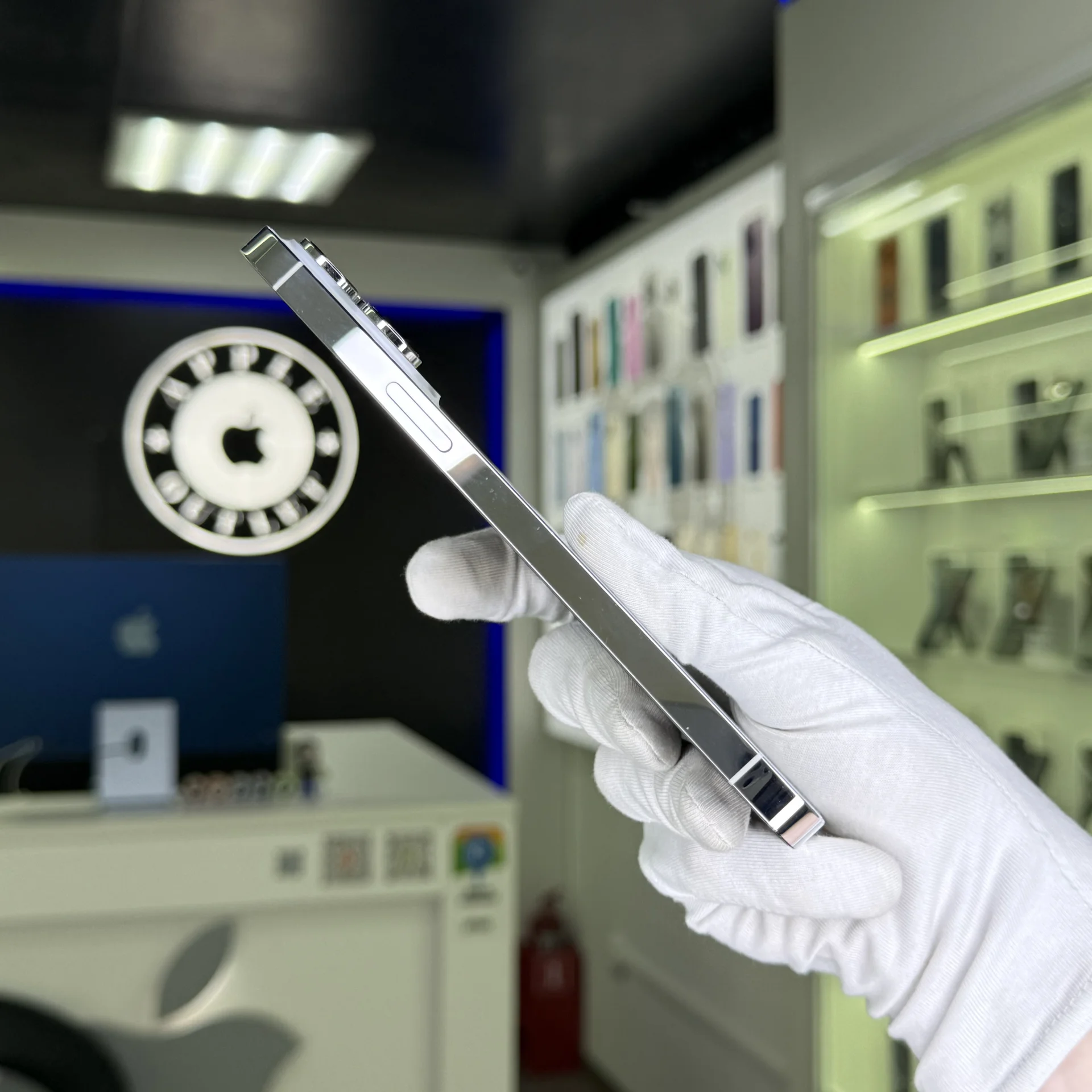 iPhone 14 Pro Max - миниатюра 3
