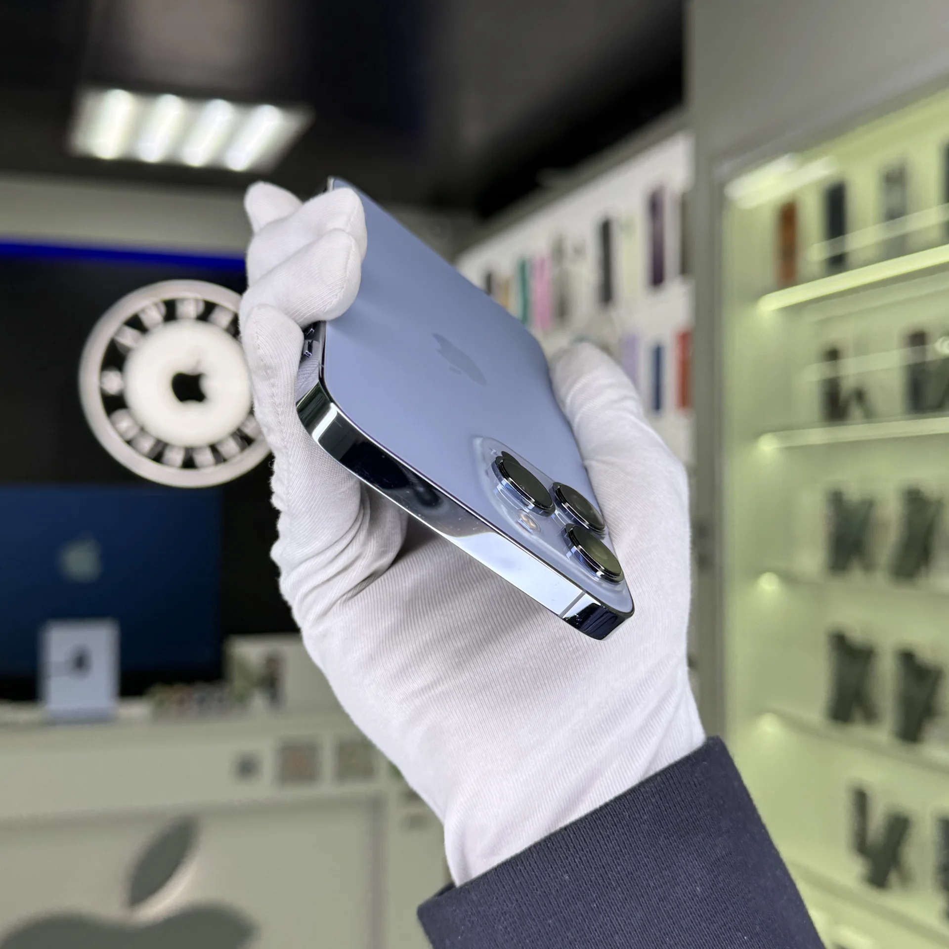 iPhone 13 Pro Max - миниатюра 4