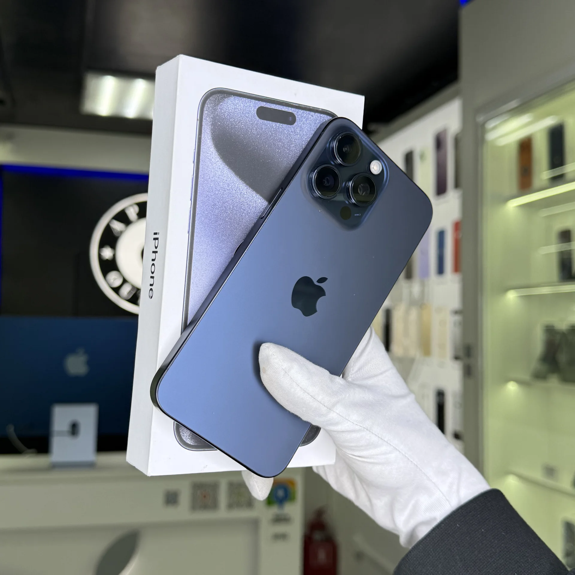 iPhone 15 Pro Max - изображение 1