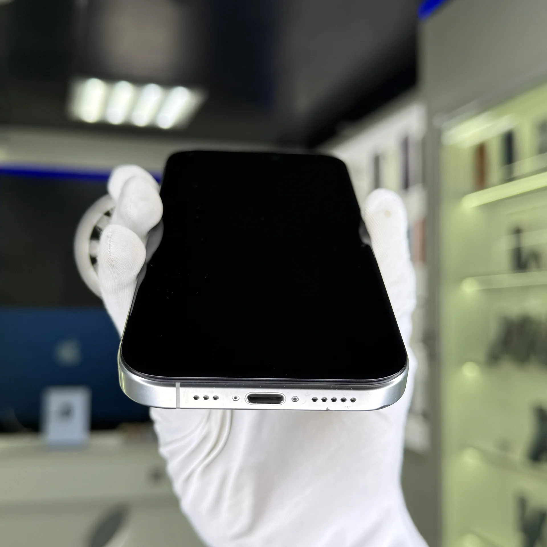 iPhone 16 Pro - миниатюра 4