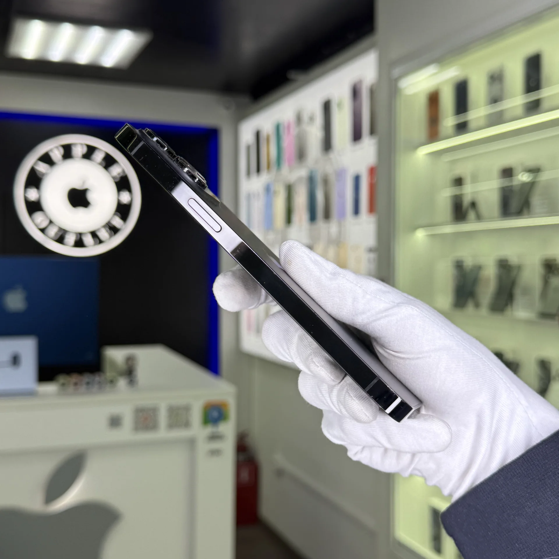 iPhone 14 Pro Max - миниатюра 3