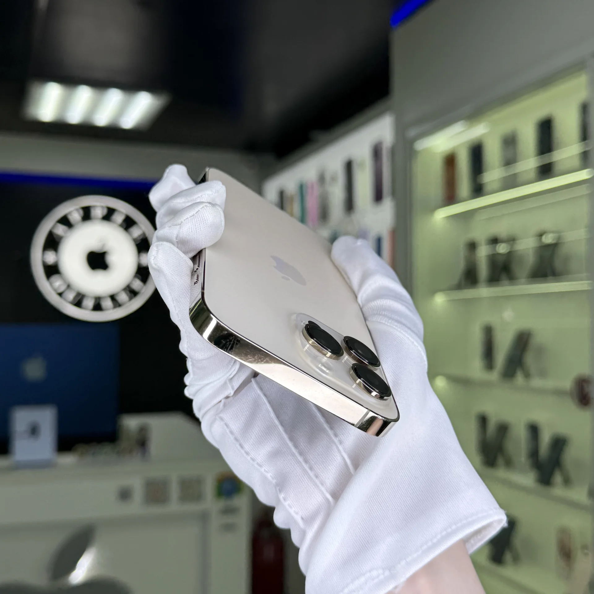 iPhone 14 Pro Max - миниатюра 4