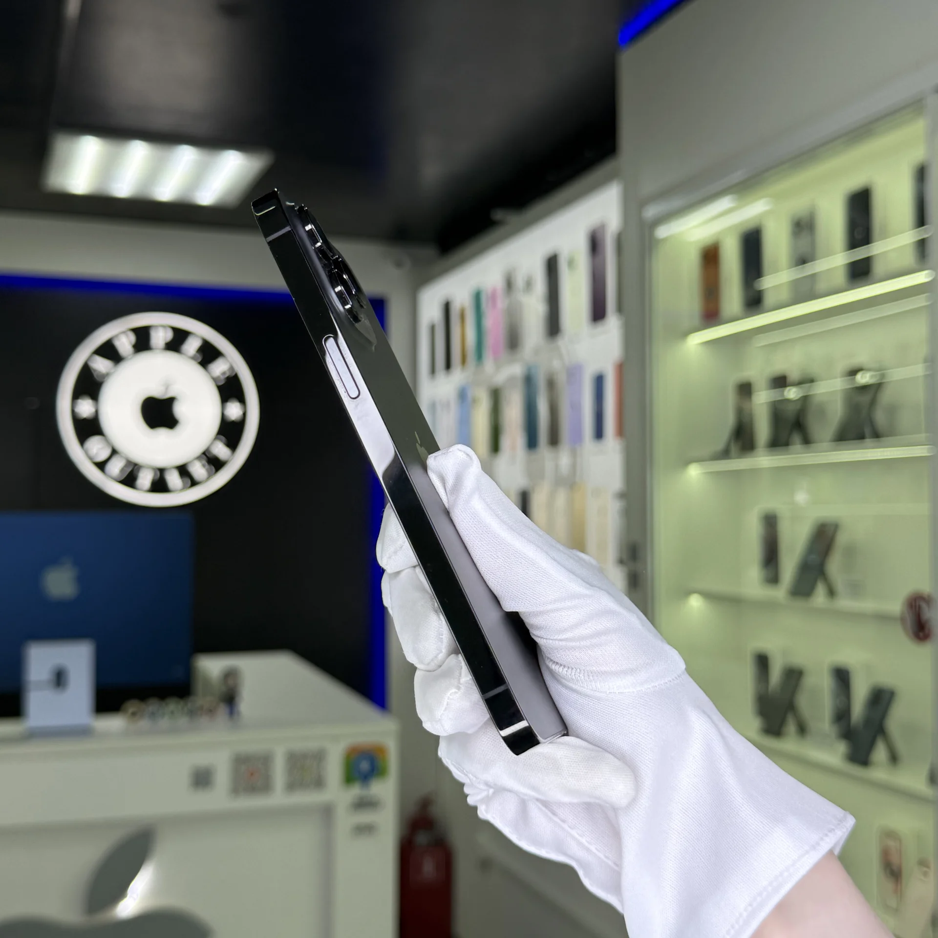 iPhone 14 Pro Max - миниатюра 3