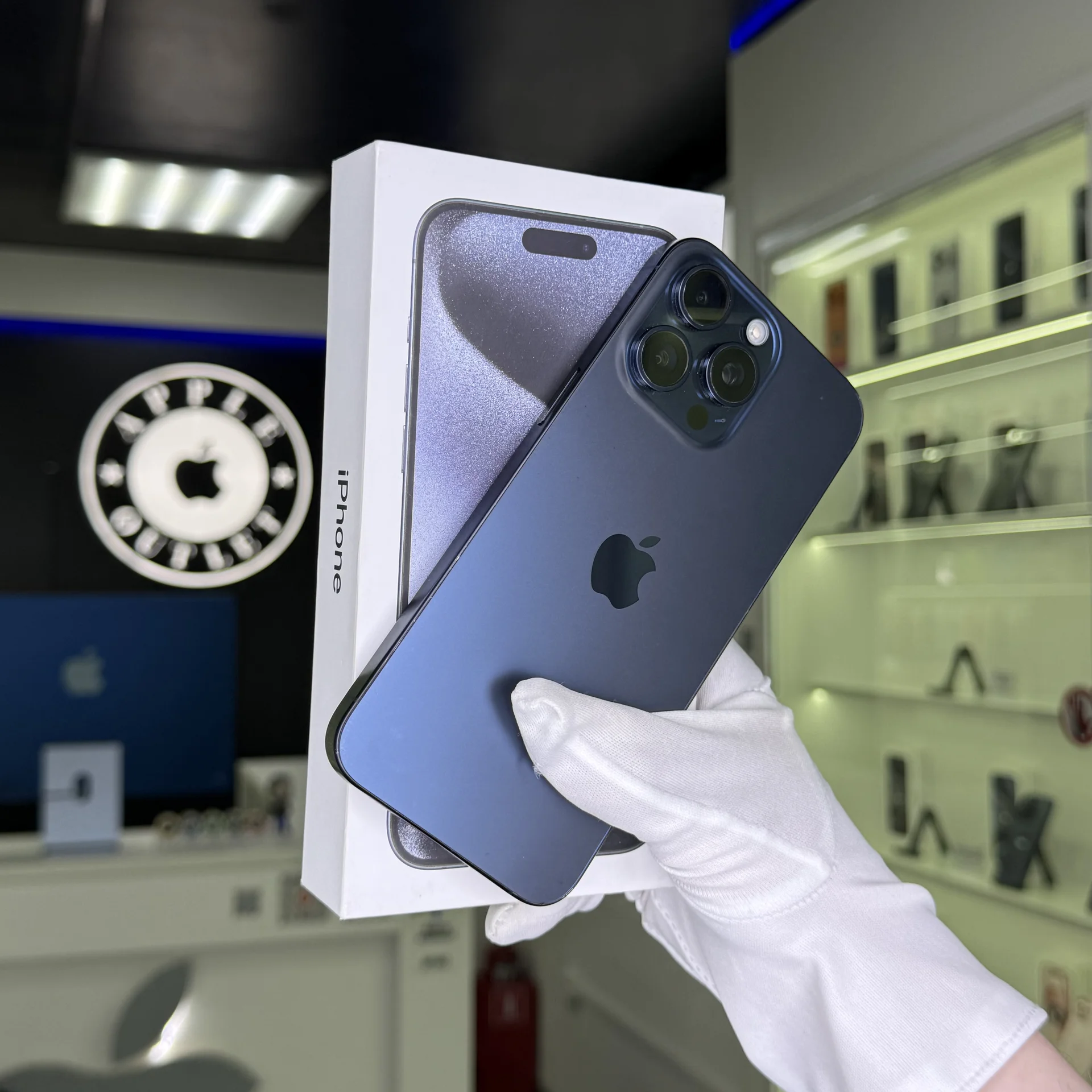 iPhone 15 Pro Max - изображение 1
