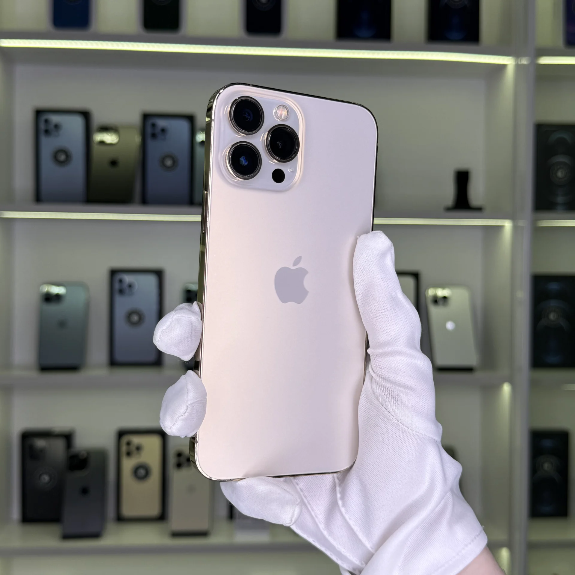 iPhone 13 Pro Max - миниатюра 2