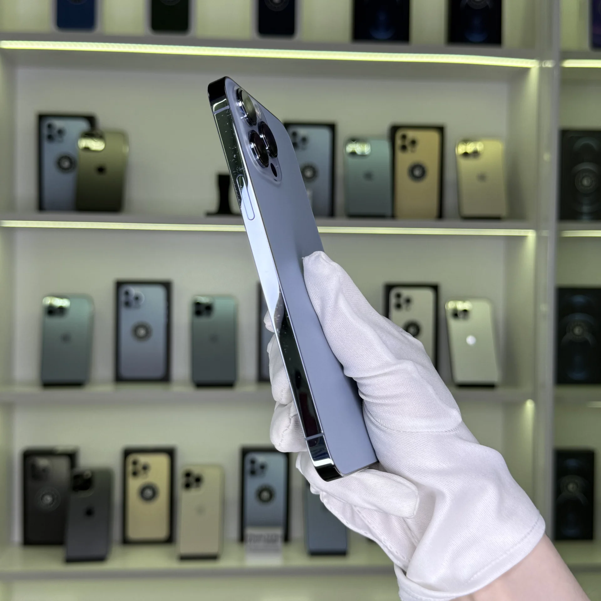 iPhone 13 Pro Max - миниатюра 3