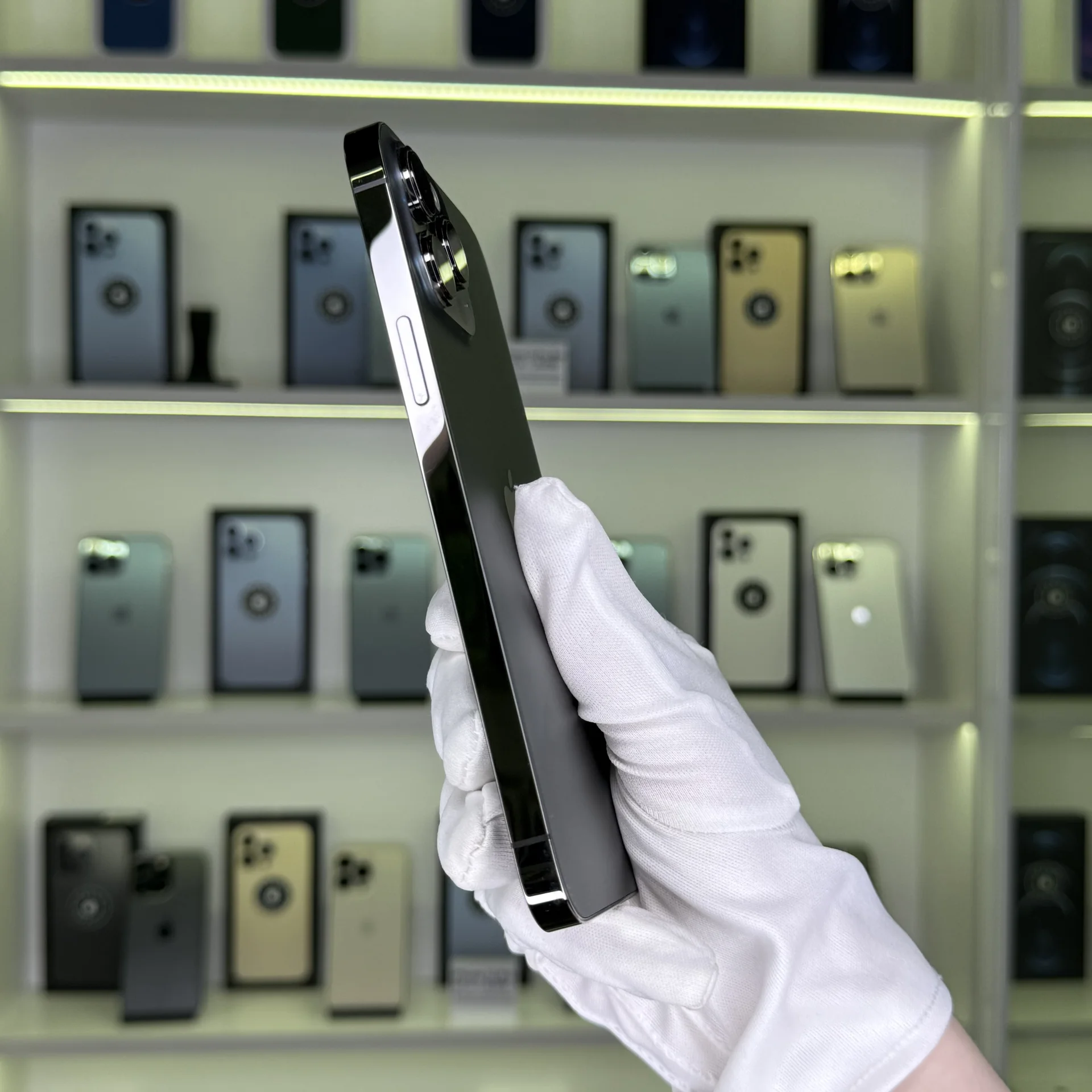 iPhone 13 Pro Max - миниатюра 2