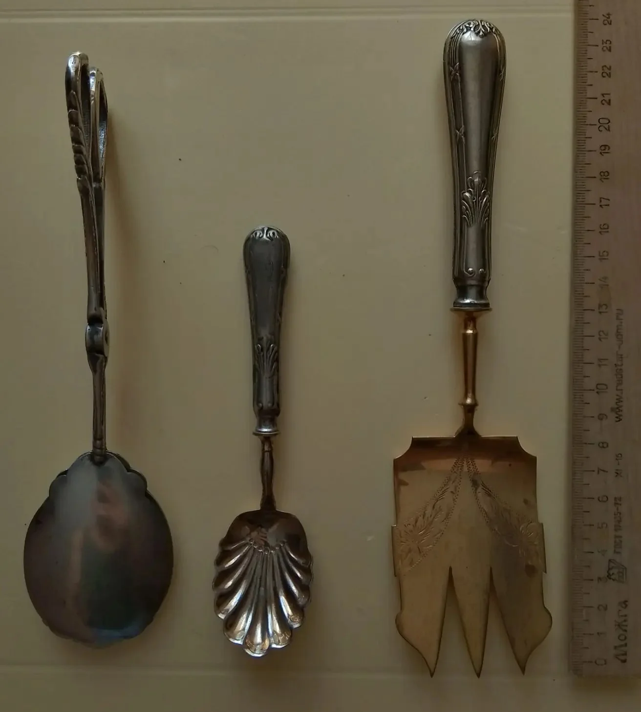 лопатка и ложки, серебрение, золочение, гравировка, Франция,19 век - миниатюра 3
