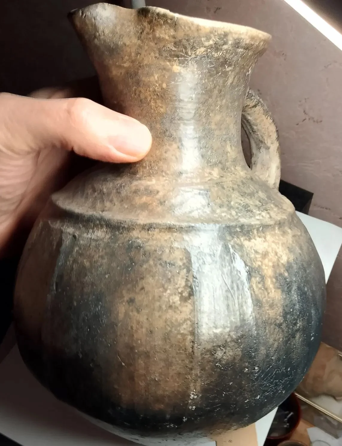 кувшин глиняный старинный, коллекционный, на полку - миниатюра 5