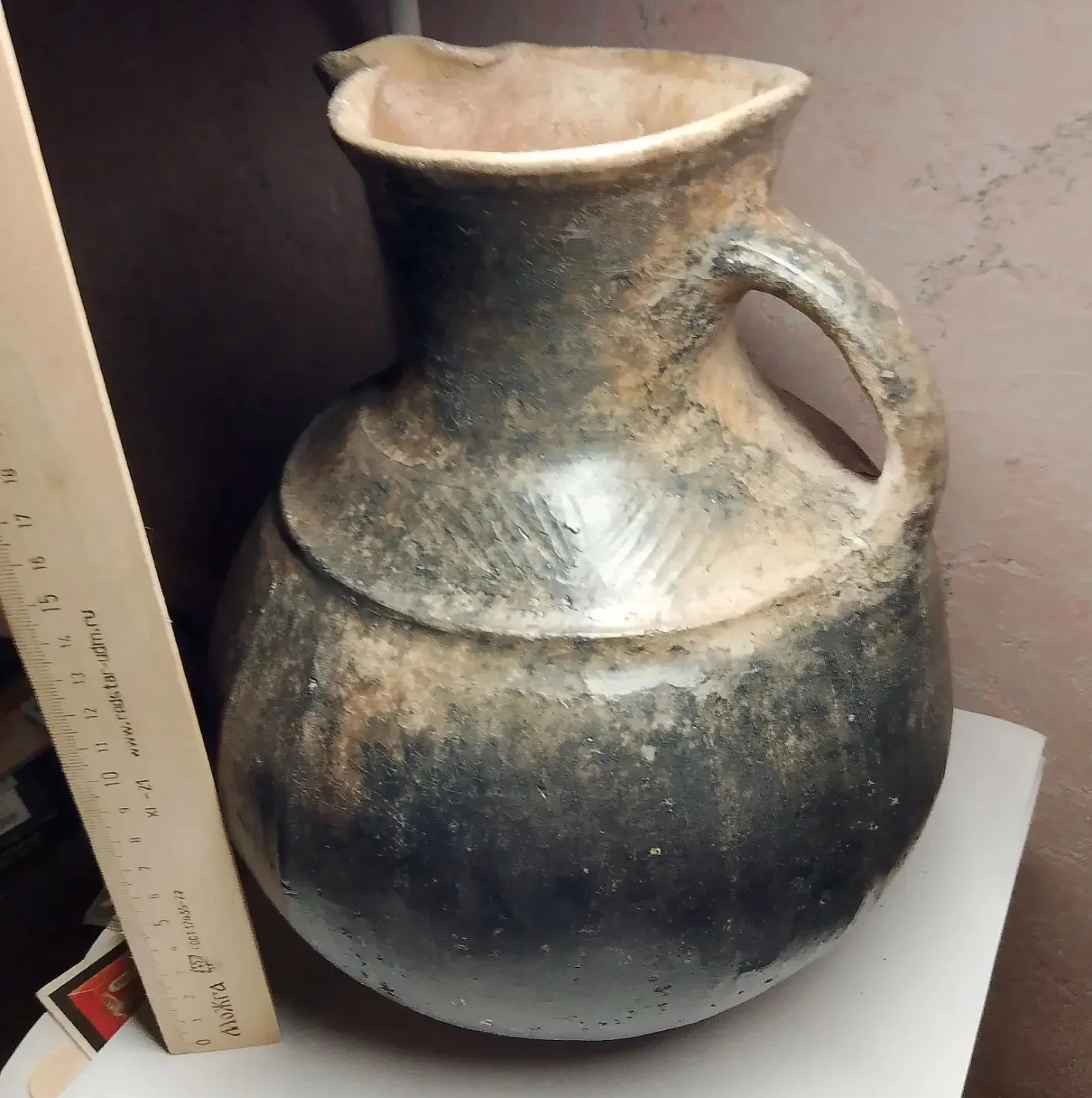 кувшин глиняный старинный, коллекционный, на полку - миниатюра 6