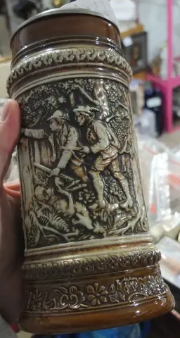 кружка пивная немецкая на 1 литр, охотничья тематика, старинная