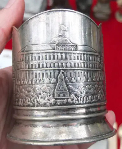 подстаканник  Кремль Москва, мельхиор, винтаж