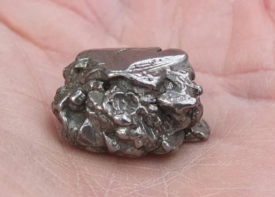 метеорит железный Сихотэ-Алинь, вес 31 грамм - изображение 1
