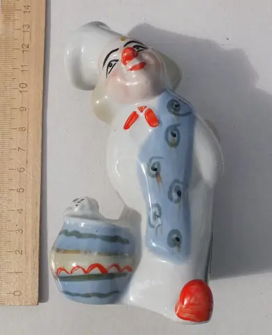 фарфоровая статуэтка Повар клоун, ЗХК Полонное , 1970е гг