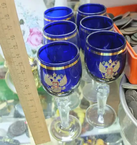 рюмки цветное стекло 6 шт , с двуглавыми орлами