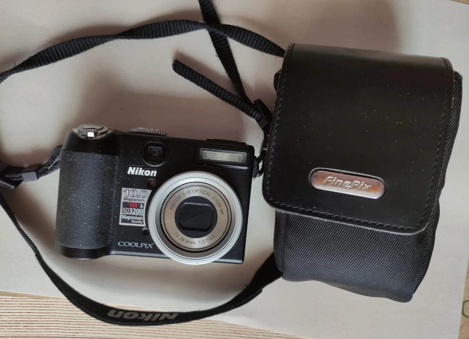 Фотокамера Nikon Coolpix P5000, сумка - изображение 1