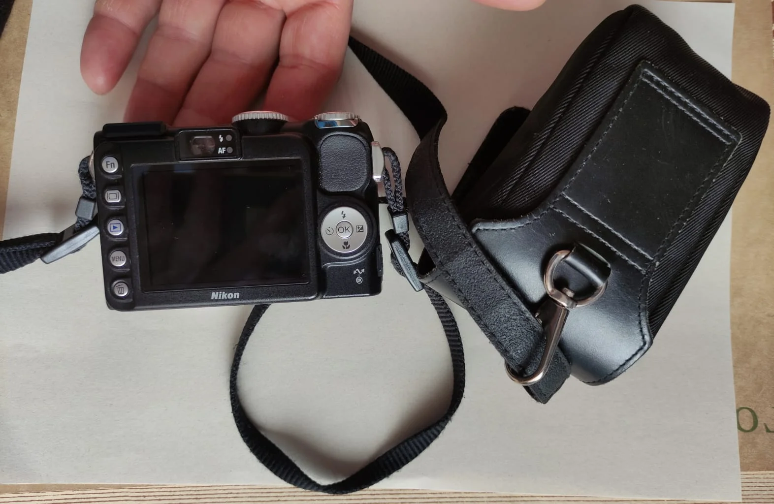 Фотокамера Nikon Coolpix P5000, сумка - миниатюра 2