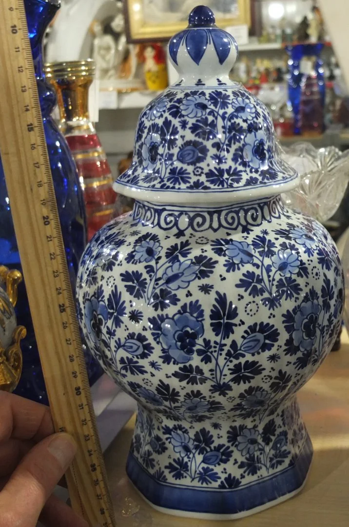 королевская фарфоровая бутылка ,Royal Delft, Нидерланды - миниатюра 3