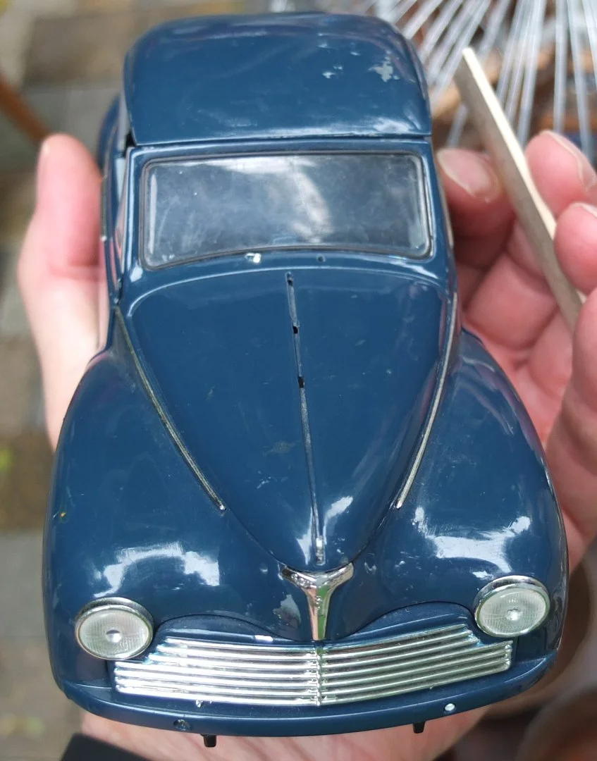 модель автомобиля Peugeot, железо, масштаб 1:18, 1954 год - миниатюра 5