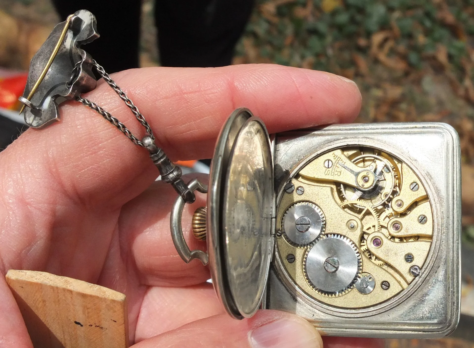 серебряные карманные часы Tavannes, Швейцария, дизайнер Holt Freres, 19 век - миниатюра 6