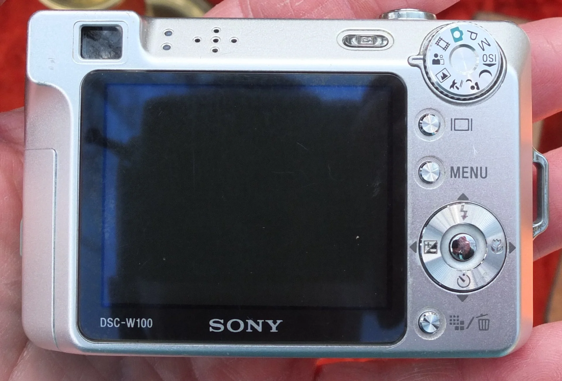 Фотокамера Sony Cyber Shot, Carl Zeiss - миниатюра 2