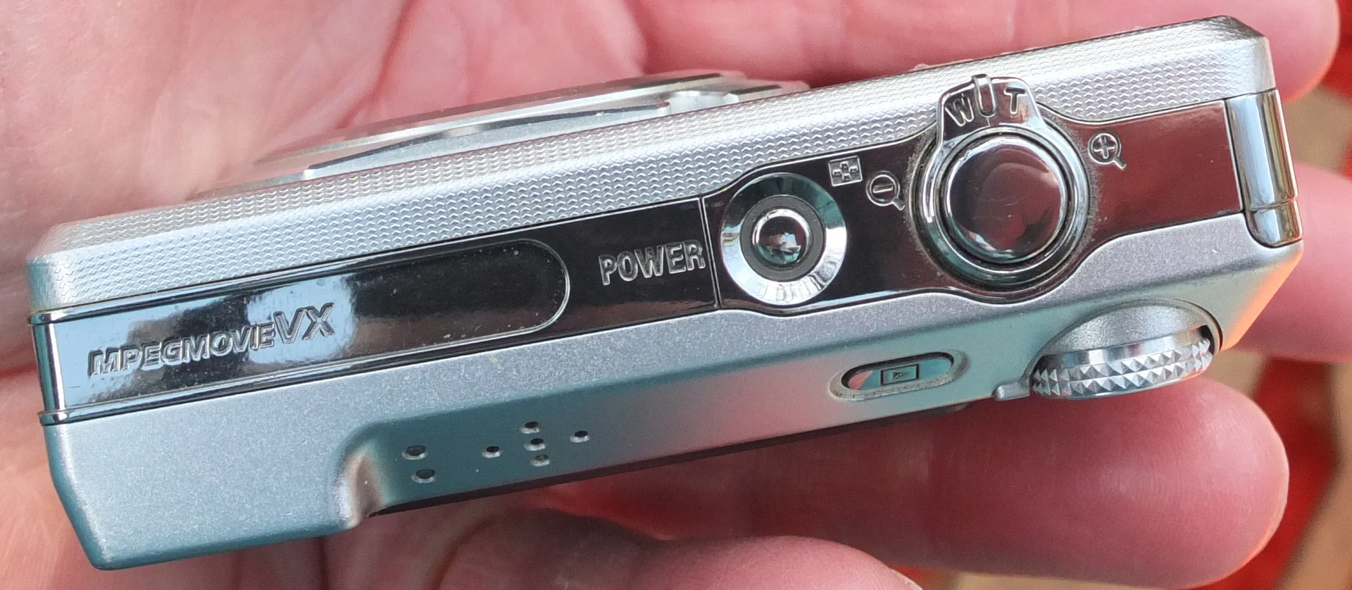 Фотокамера Sony Cyber Shot, Carl Zeiss - миниатюра 3