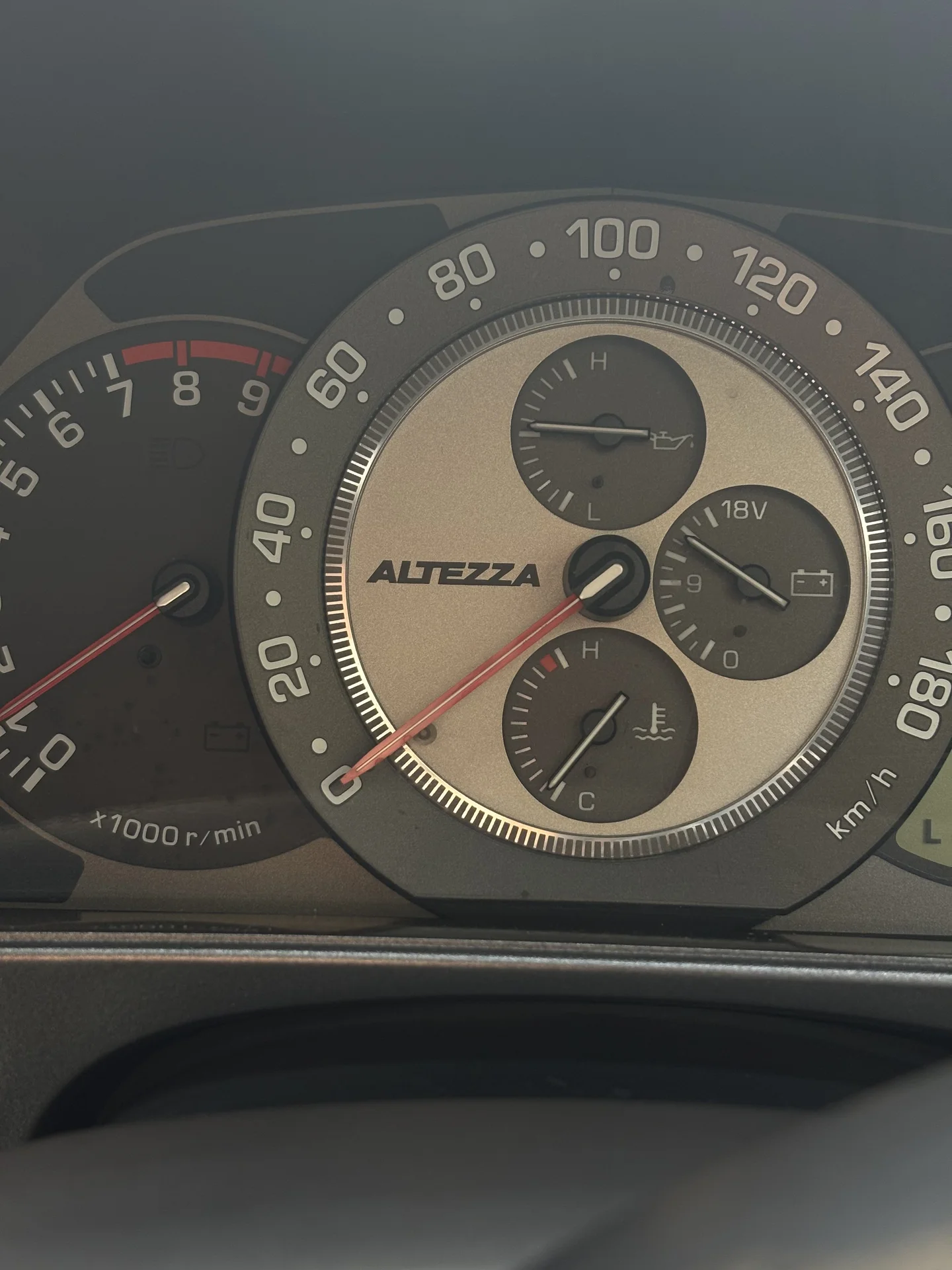 Toyota Altezza - миниатюра 6