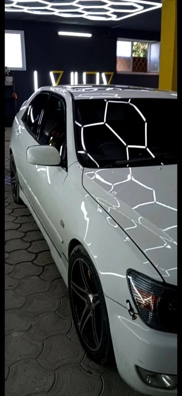 Toyota Altezza - миниатюра 10