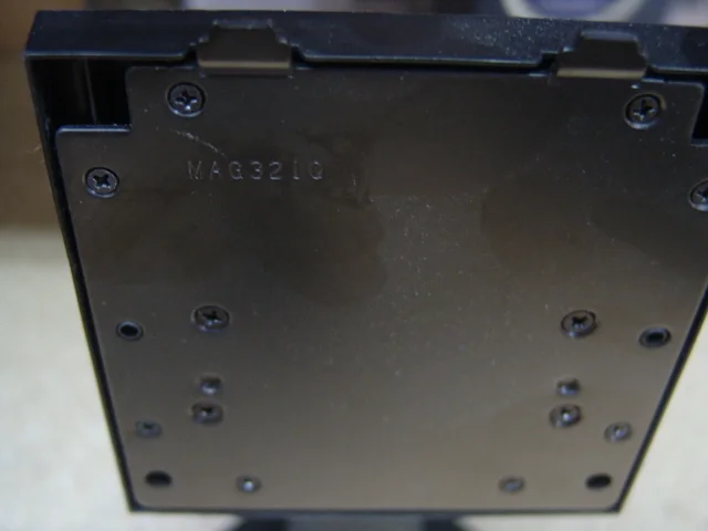 Стойка монитора MSI MAG321Q - миниатюра 5