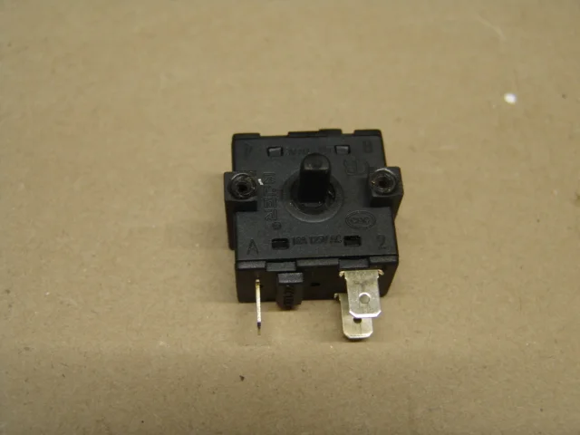 Переключатель трёхконтактный XK1-222 25T125 - миниатюра 2