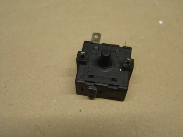 Переключатель трёхконтактный XK1-222 25T125 - миниатюра 3