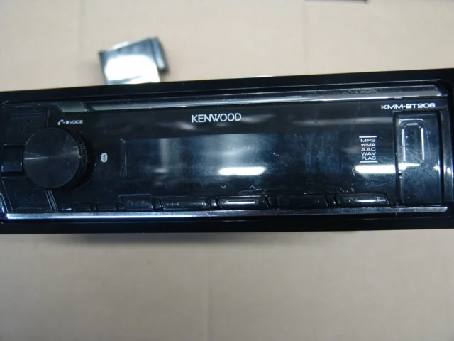 Магнитола KENWOOD KMM-BT206 на запчасти - миниатюра 3