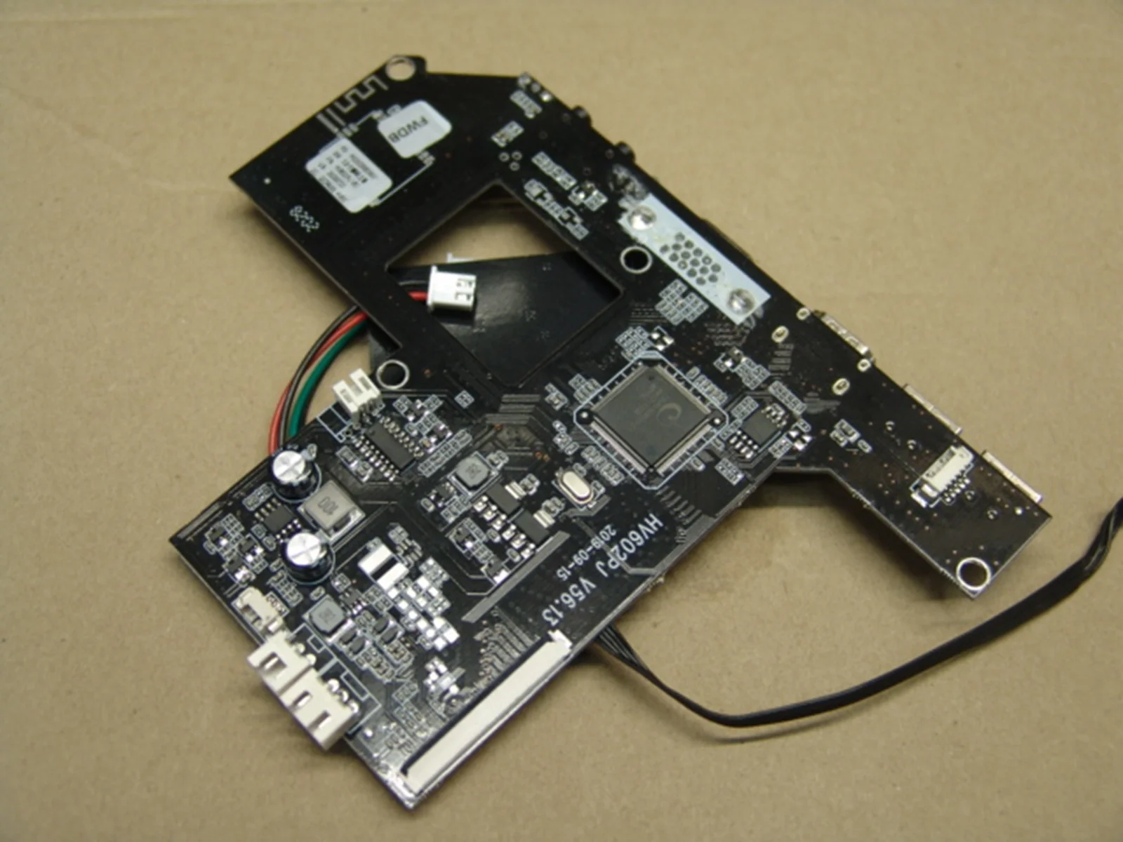 Плата управления проектором HV602PJ V56.13 FWDB с платой кнопок - миниатюра 3