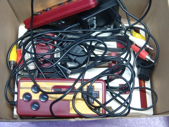 Игровая приставка RETRO GENESIS C-56 - миниатюра 3