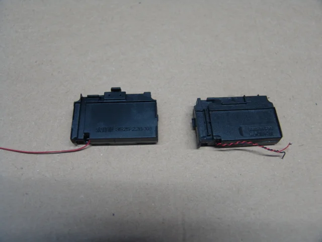 Динамики к телефону BQ-2432 3525-226-X8 и 3525-63 F30 - изображение 1
