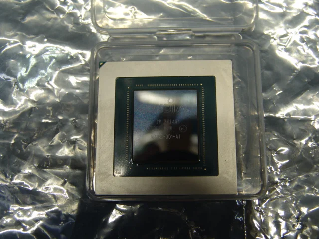 Видеочип NVIDIA AD102-301-A1 - миниатюра 2