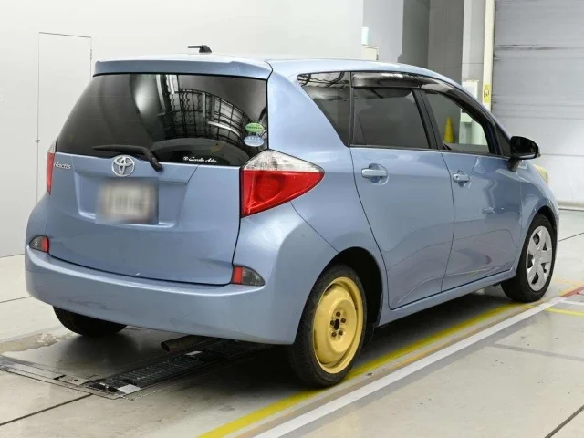 Компактвэн Toyota Ractis кузов NCP120 модификация X минивэн гв 2013 пробег 59 т.км - миниатюра 2