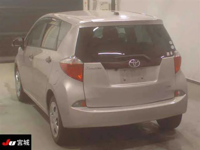 Компактвэн Toyota Ractis кузов NSP120 модификация G Smart Stop Selection минивэн гв 2011 - миниатюра 2