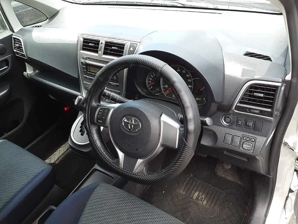 Компактвэн Toyota Ractis кузов NCP125 модификация G минивэн гв 2011 4WD пробег 148 т.км - миниатюра 7
